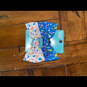 LARGE bow ties!!🤩